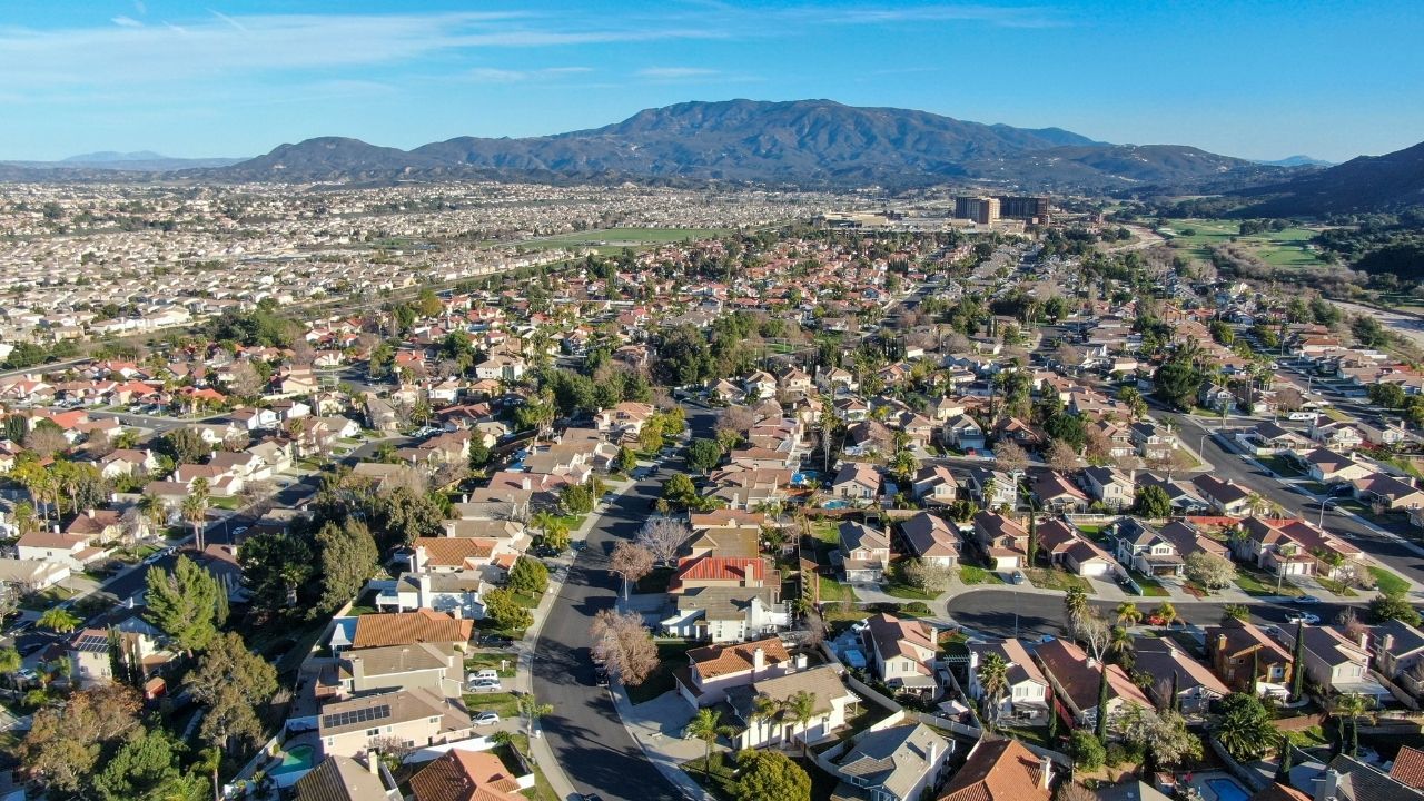 How to Estimate Market Rent for an Investment Property in Virginia